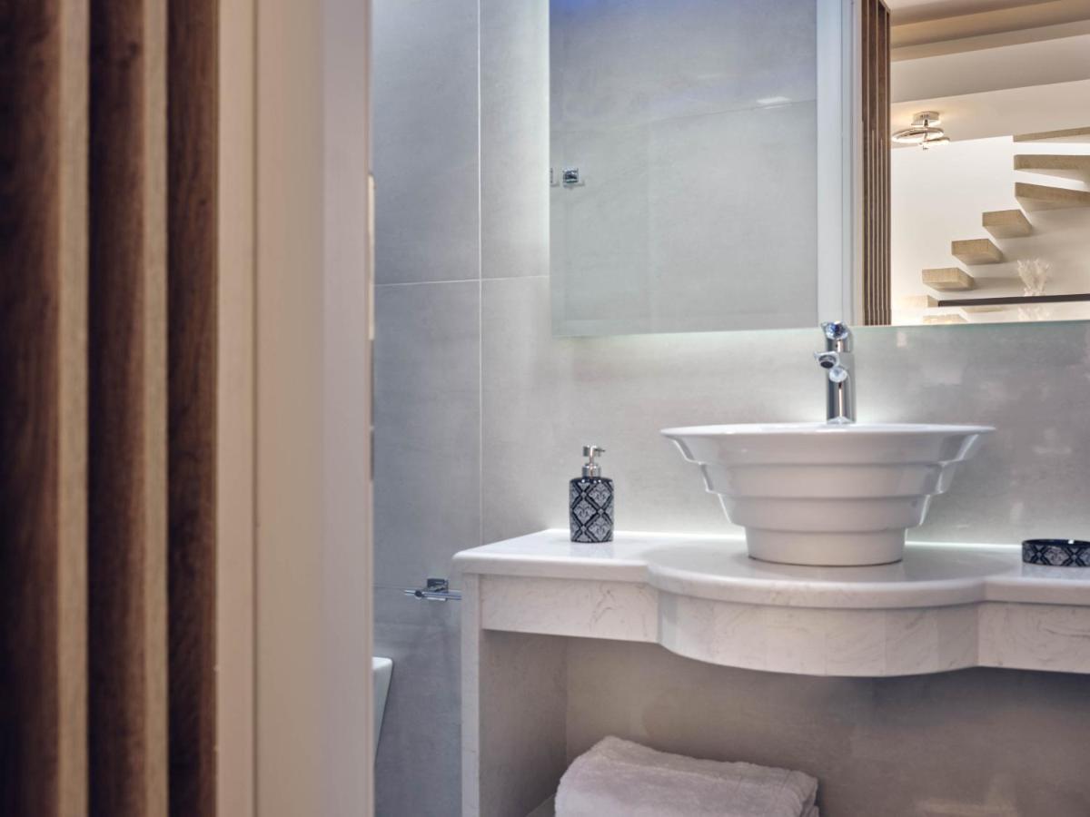 Savvas & Joanna Boutique Apartment Laganas